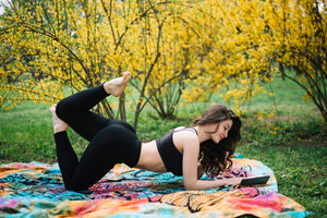 How dose yoga improve flexibility