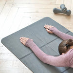 Folding yoga mat