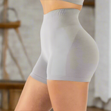 Tight yoga shorts grey